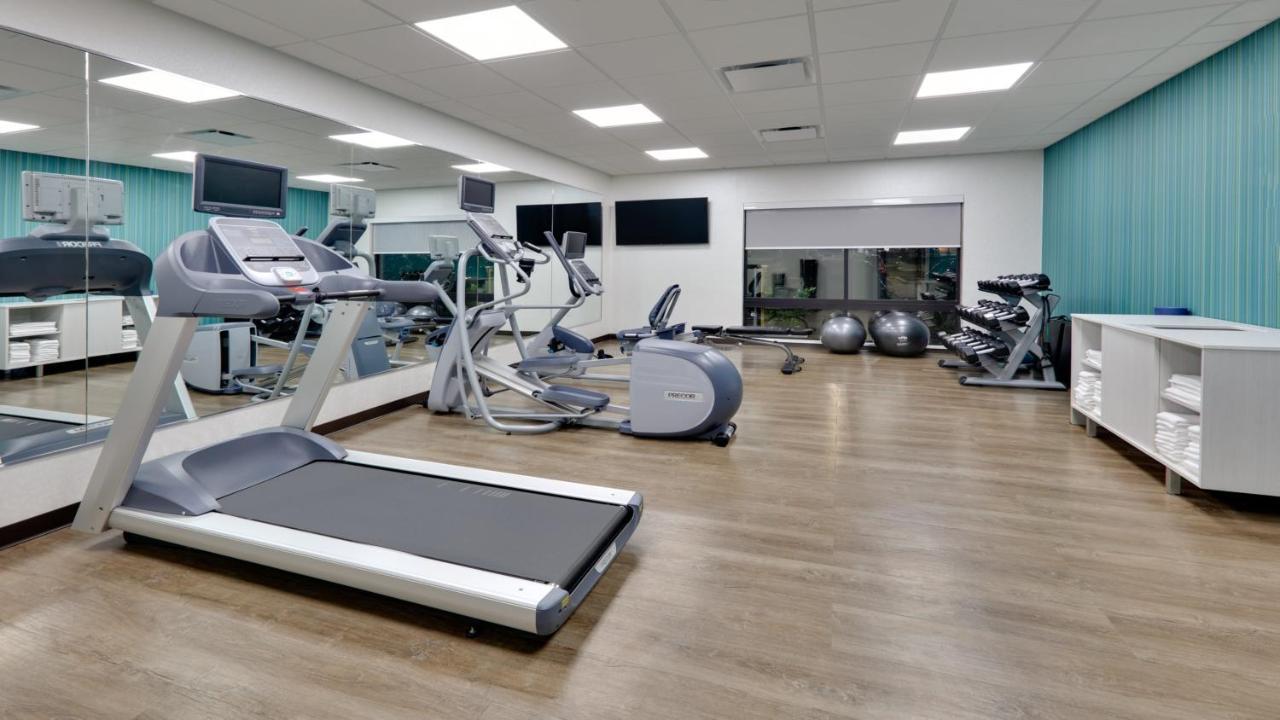 Hotel Express & Worth North - Northlake By Ihg