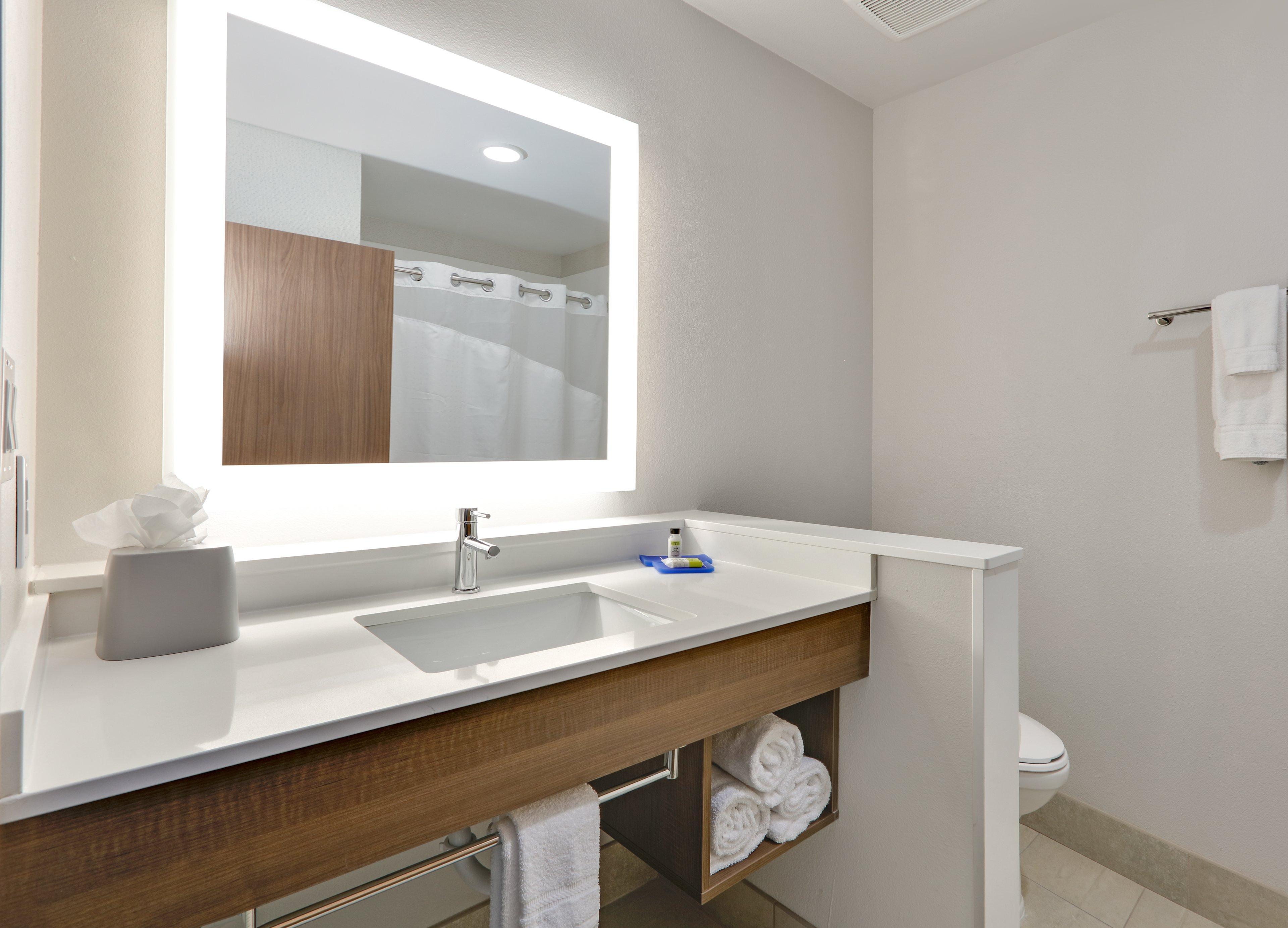 Express & Worth North - Northlake By Ihg